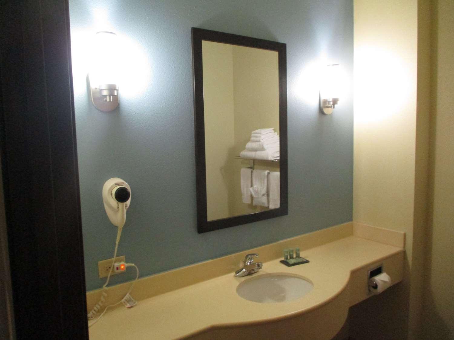 Best Western Coffeyville Central Business District Inn And Suites Eksteriør bilde