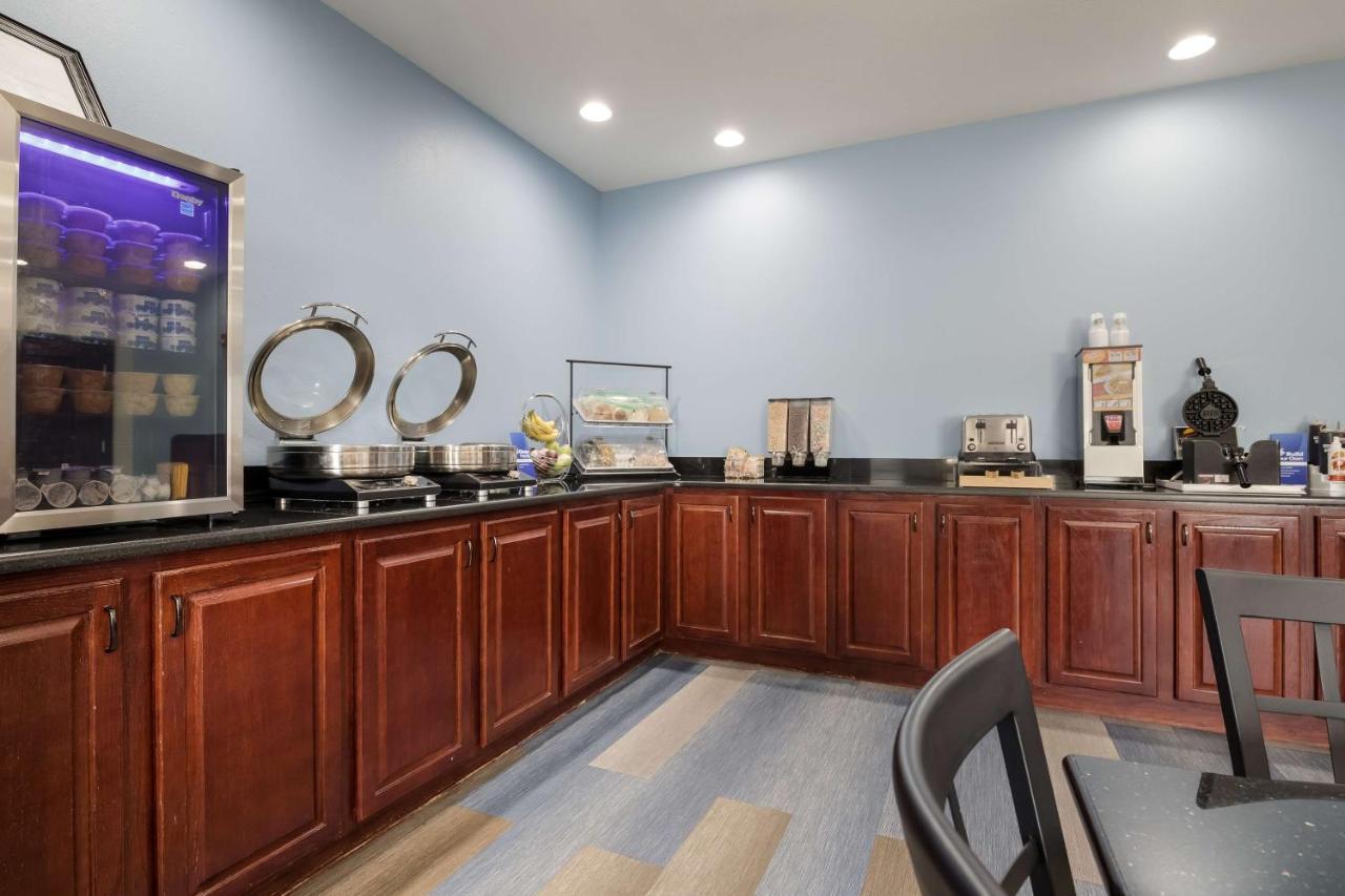 Best Western Coffeyville Central Business District Inn And Suites Eksteriør bilde