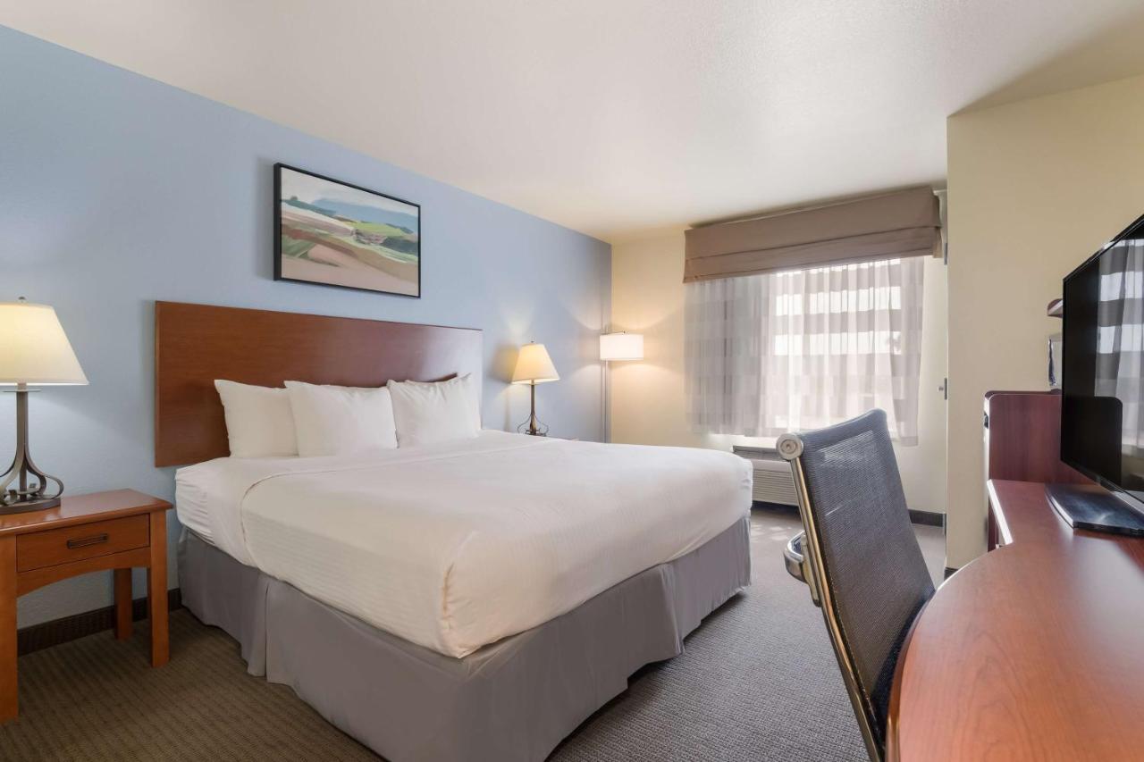 Best Western Coffeyville Central Business District Inn And Suites Eksteriør bilde
