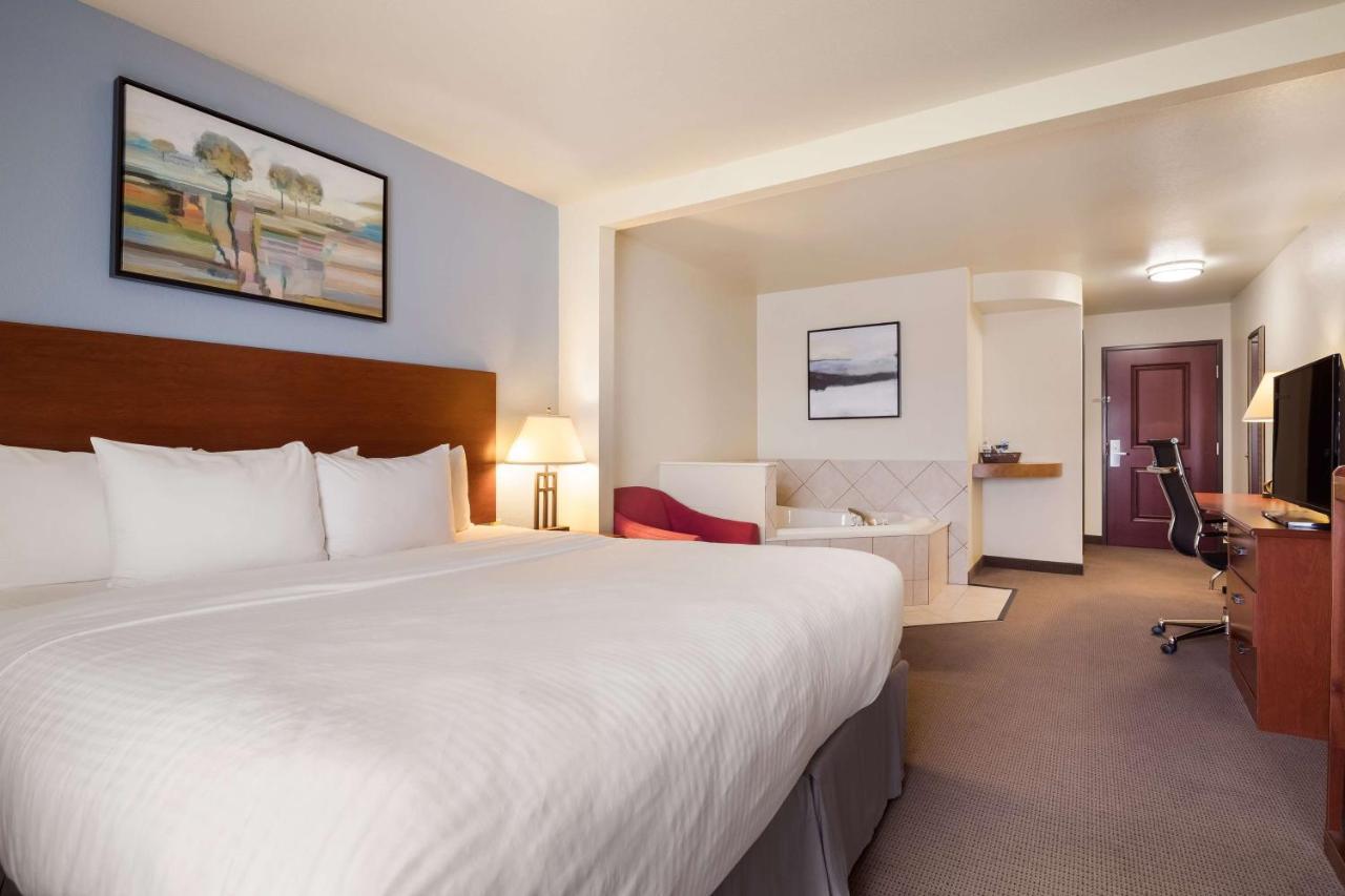 Best Western Coffeyville Central Business District Inn And Suites Eksteriør bilde